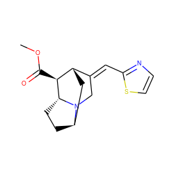 COC(=O)[C@H]1[C@H]2C[C@H]3CC[C@H]1N3C/C2=C\c1nccs1 ZINC000253641805