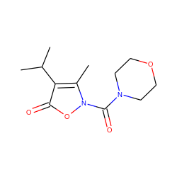 Cc1c(C(C)C)c(=O)on1C(=O)N1CCOCC1 ZINC000026941069