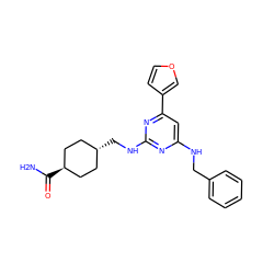 NC(=O)[C@H]1CC[C@H](CNc2nc(NCc3ccccc3)cc(-c3ccoc3)n2)CC1 ZINC000299830184